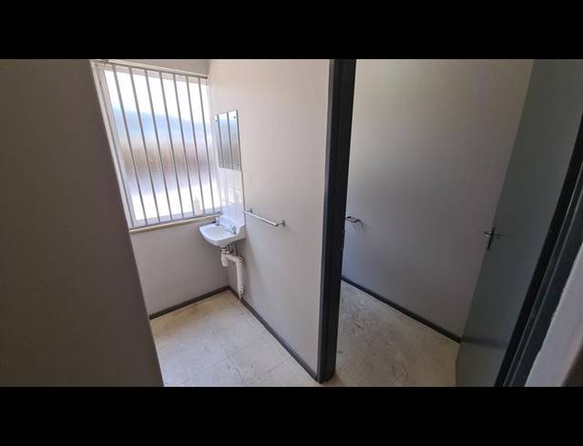 INDUSTRIAL PROPERTY TO RENT IN GRAND CENTRAL